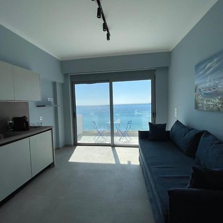 Charaki Sea Breeze Modern Studio With A Refreshing Balcony View Apartment Exterior photo